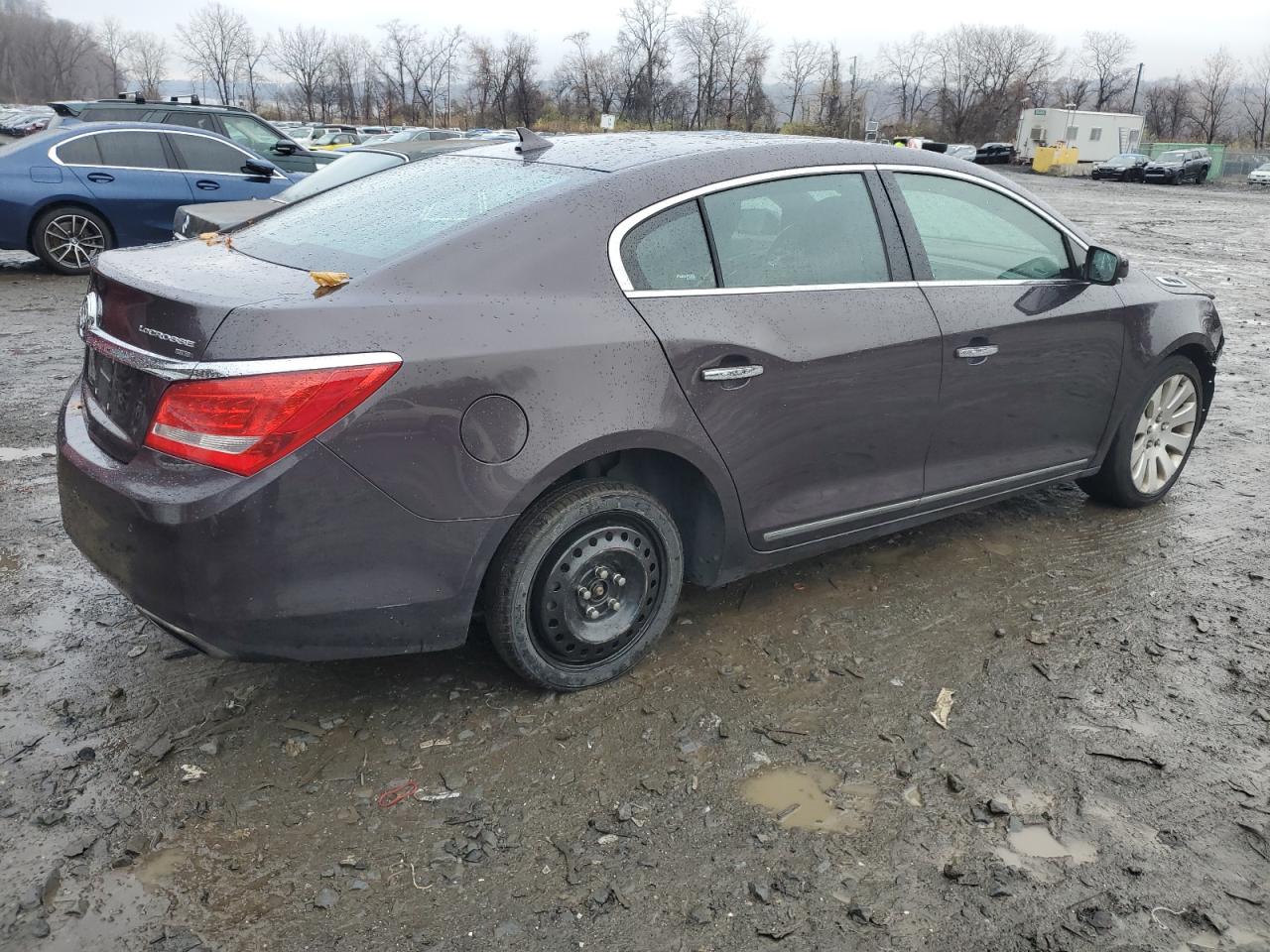 VIN 1G4GE5G33EF166252 2014 BUICK LACROSSE no.3