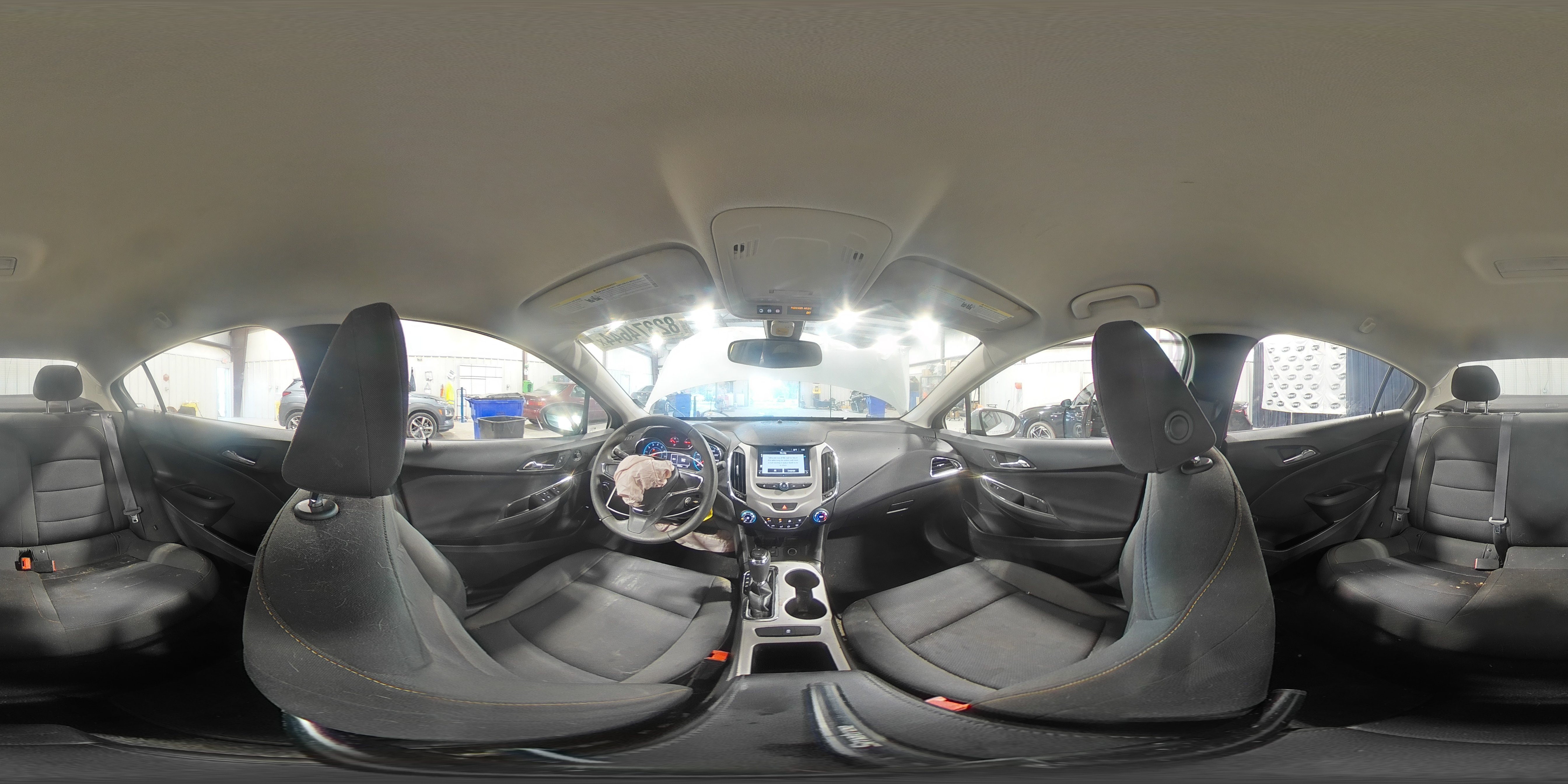 2016 Chevrolet Cruze - Image 13