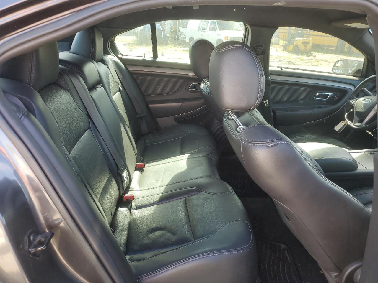 2015 Ford Taurus Sel VIN: 1FAHP2E82FG135415 Lot: 79625484