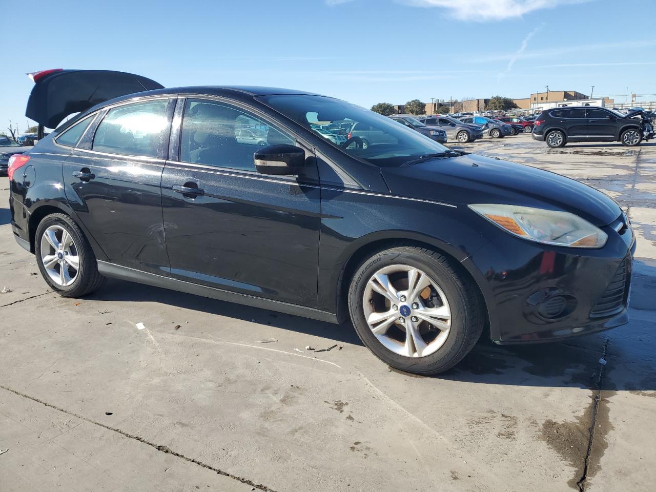 VIN 1FADP3F20EL378483 2014 FORD FOCUS no.4