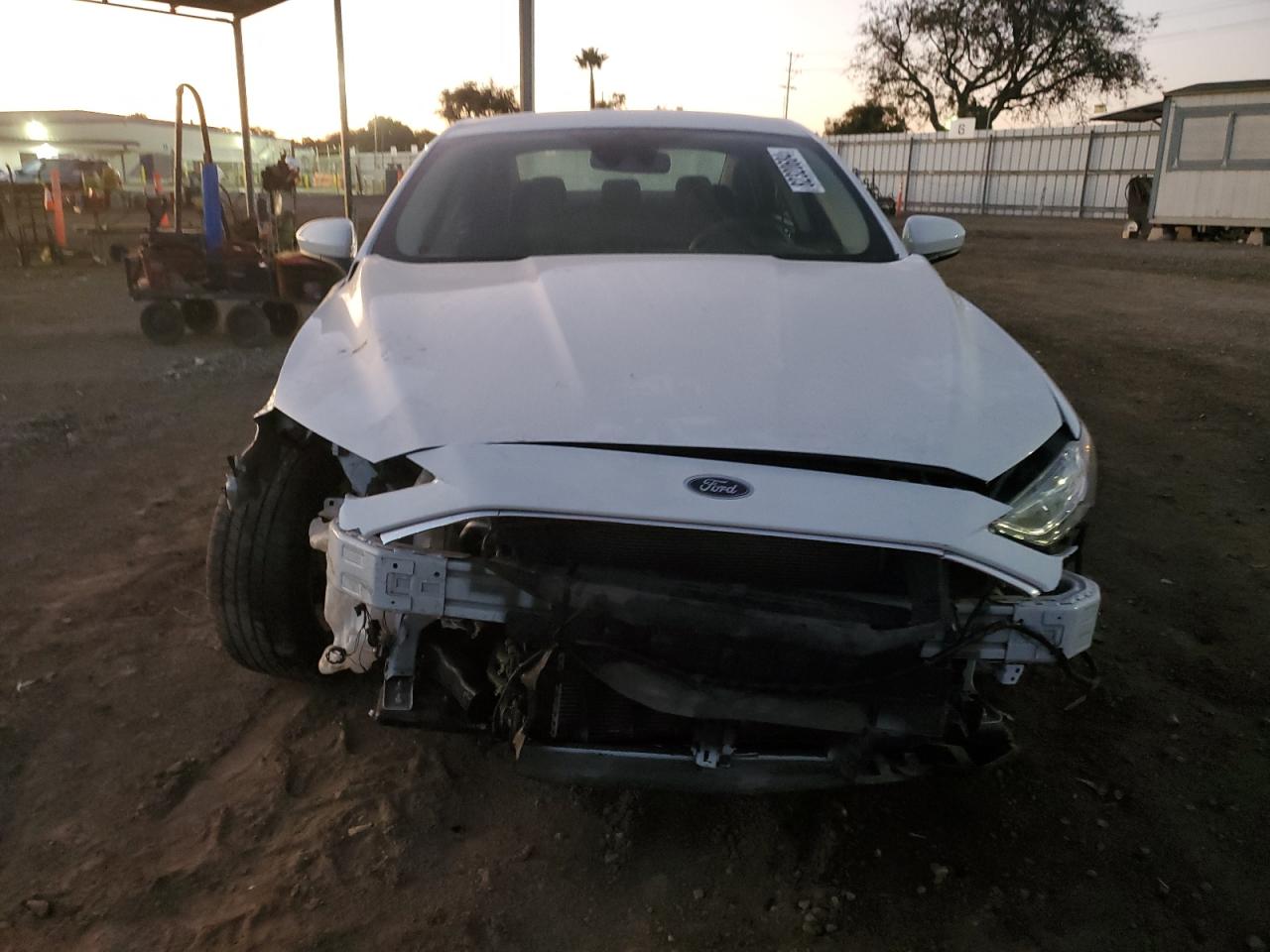 VIN 3FA6P0HD1KR276578 2019 FORD FUSION no.5