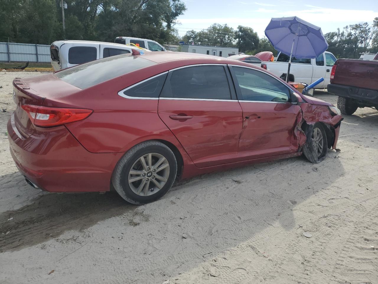 2015 Hyundai Sonata - Image 3