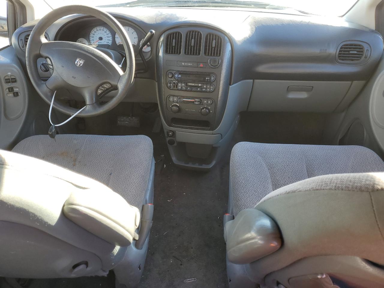 2007 Dodge Caravan - Image 8