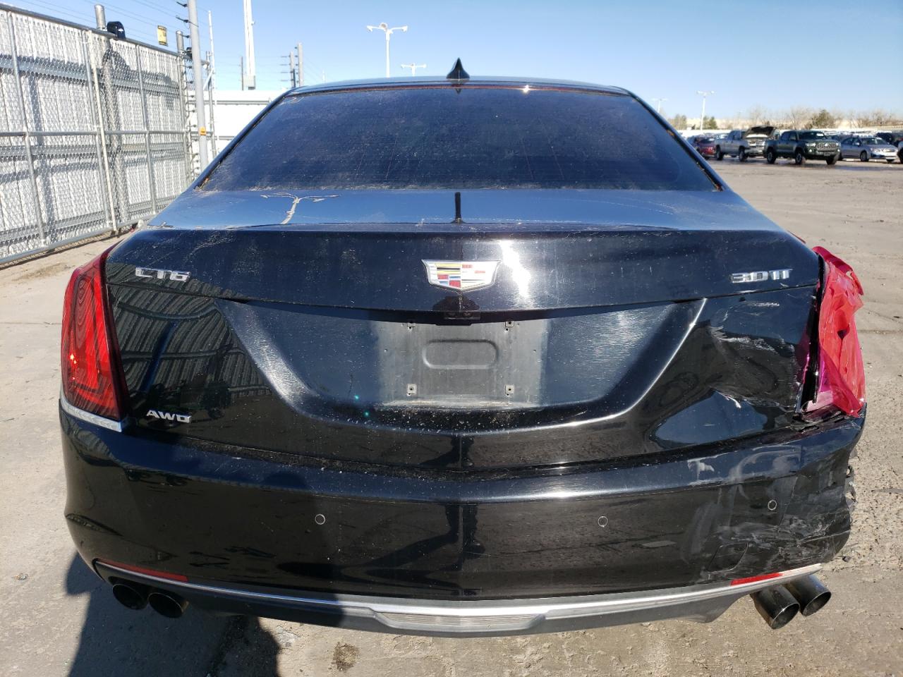 2017 Cadillac CT6 - Image 6