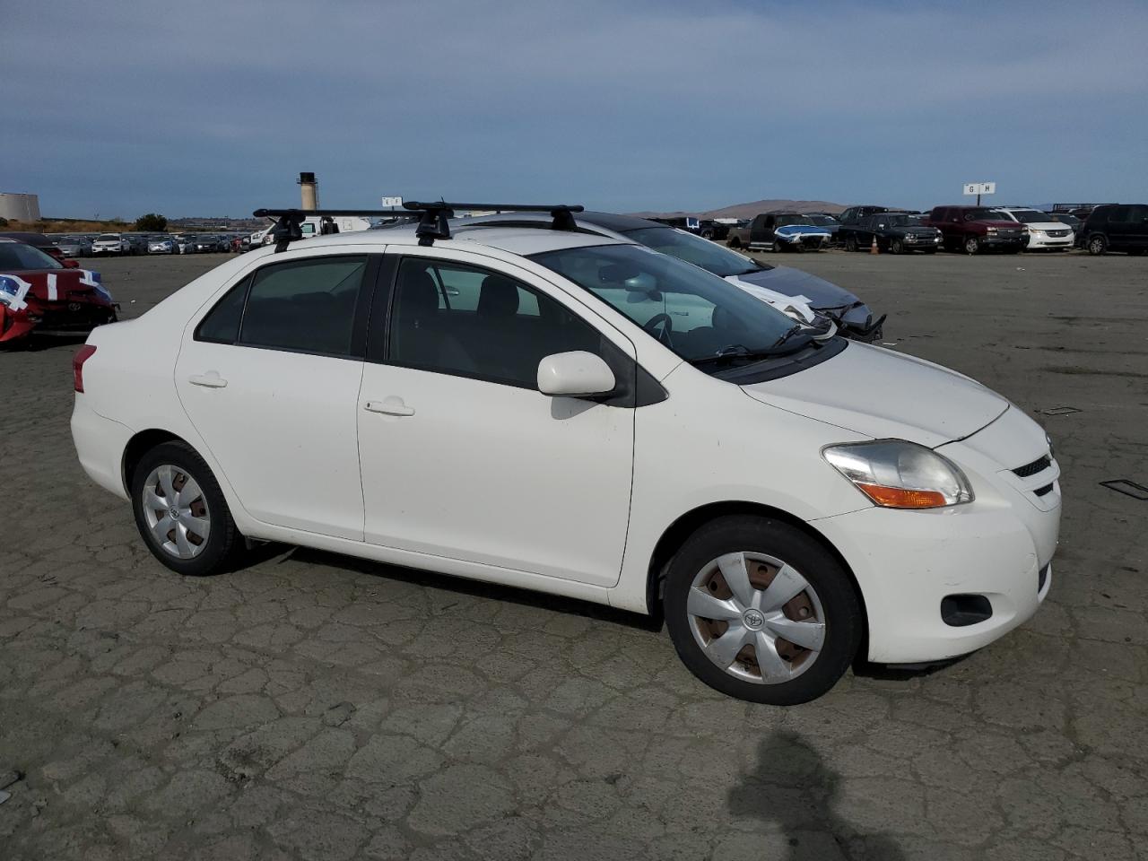 2008 Toyota Yaris - Image 4