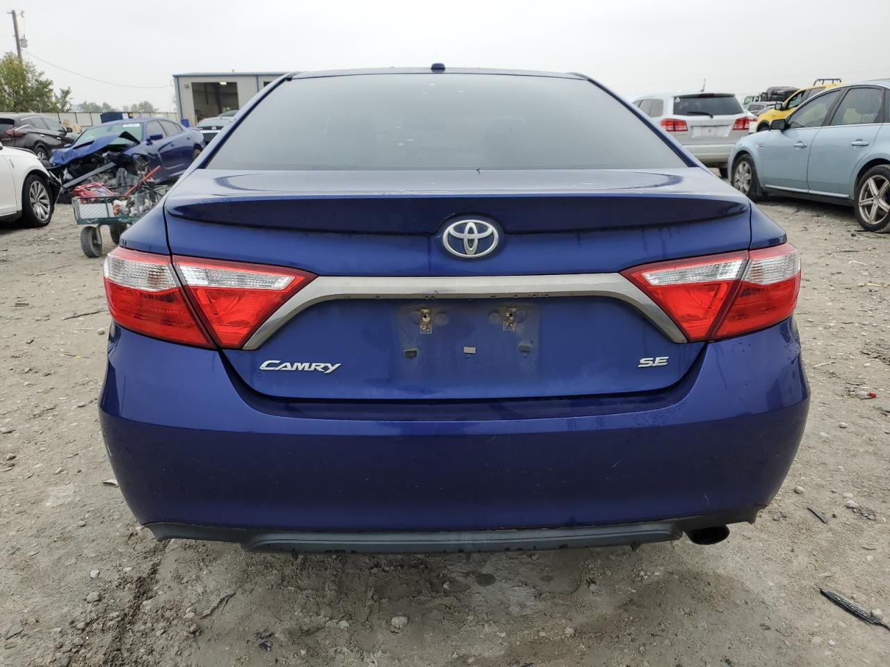 2015 Toyota Camry - Image 6