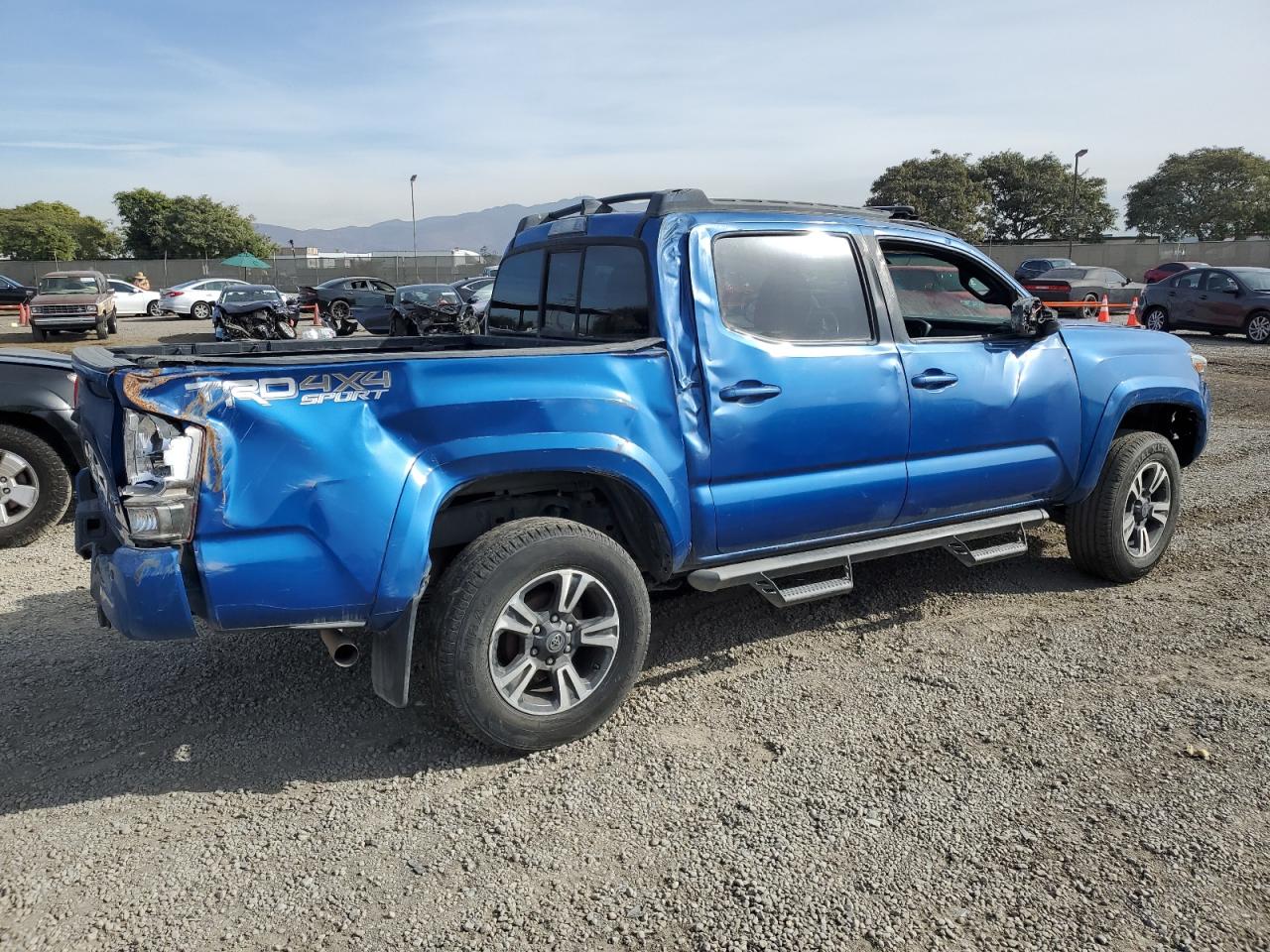 VIN 3TMCZ5AN0GM033002 2016 TOYOTA TACOMA no.3