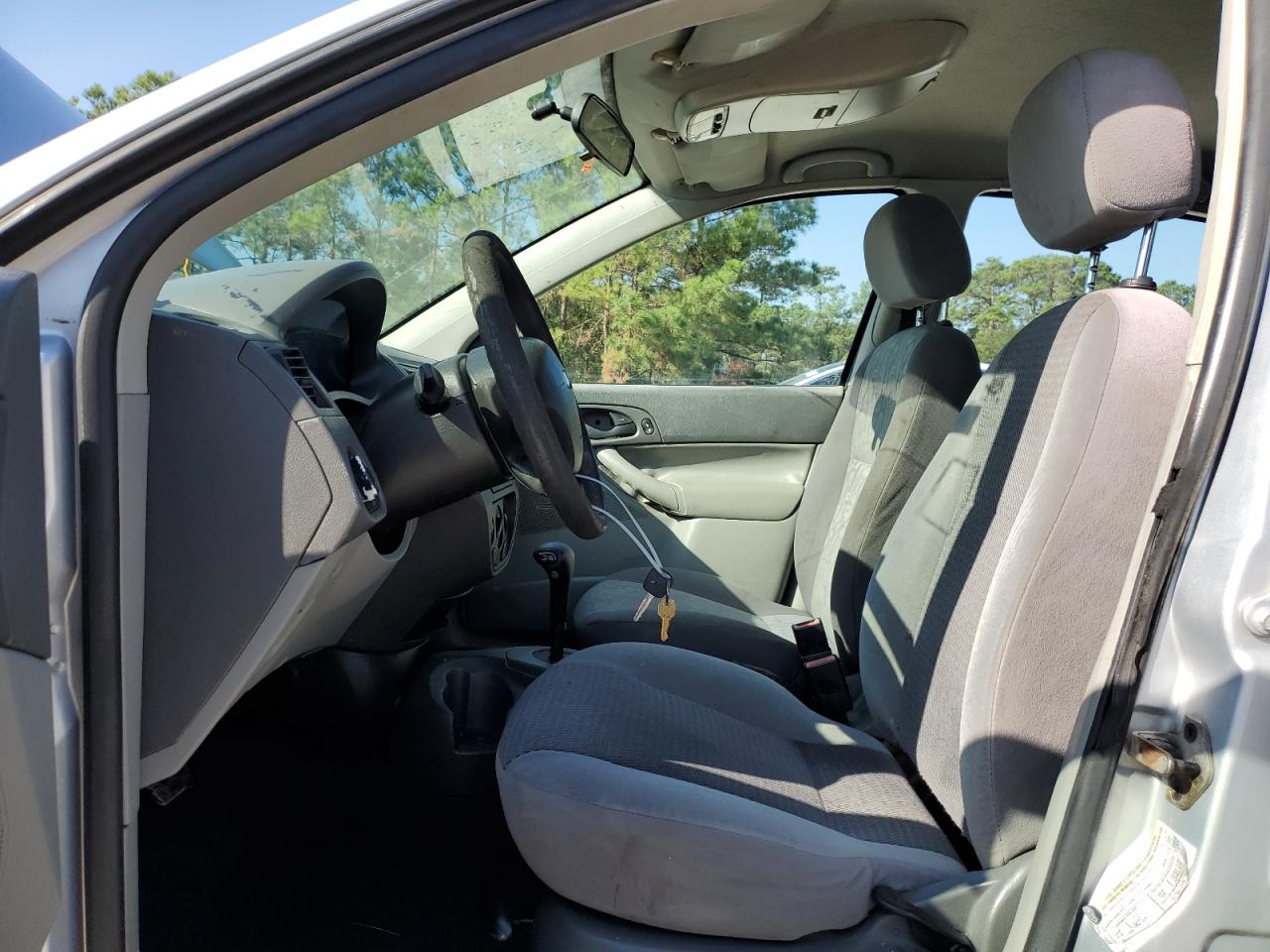 2005 Ford Focus - Image 7