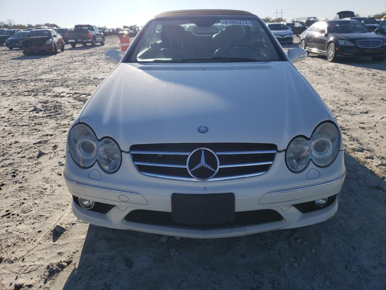 2008 Mercedes-Benz Clk 550 VIN: WDBTK72F38T092697 Lot: 81805274