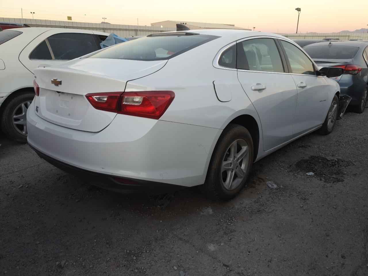 VIN 1G1ZB5ST4MF017806 2021 CHEVROLET MALIBU no.3