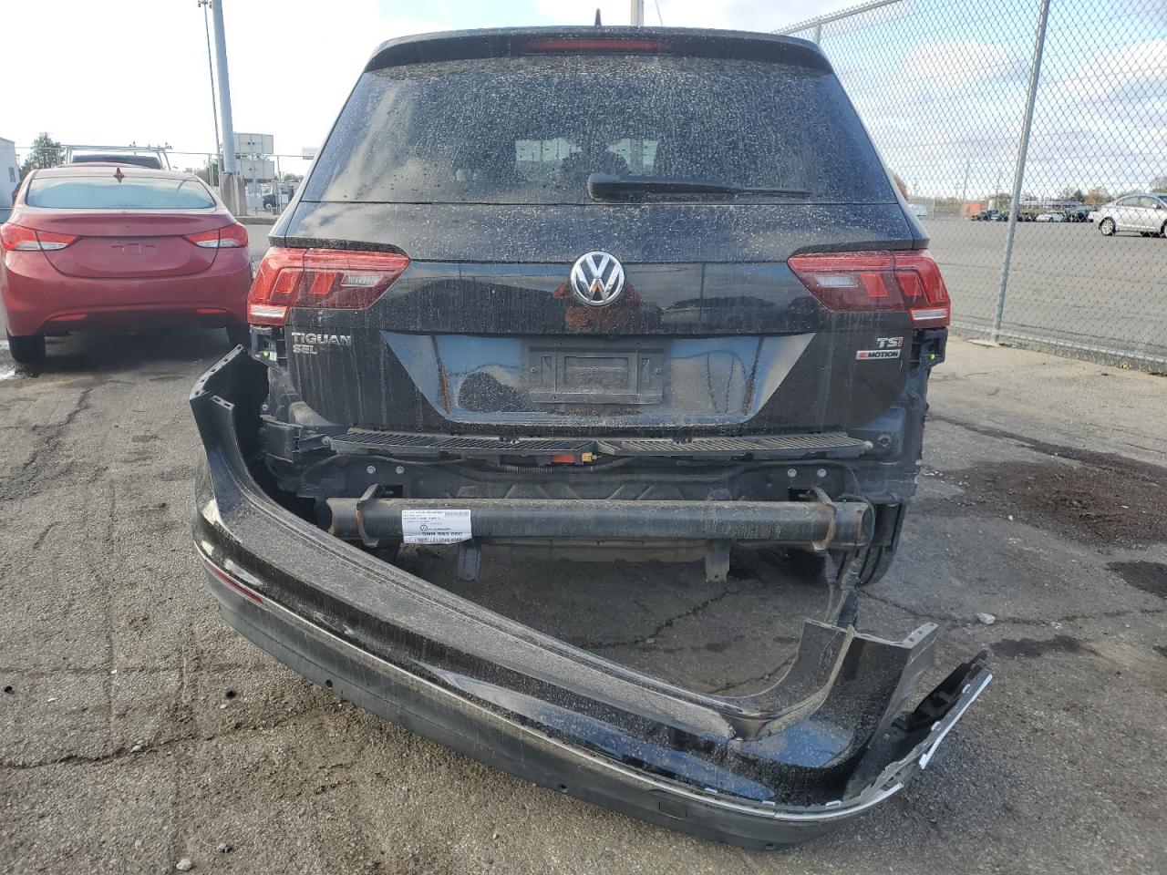 2018 Volkswagen Tiguan Sel Premium VIN: 3VV4B7AX3JM027192 Lot: 78625874