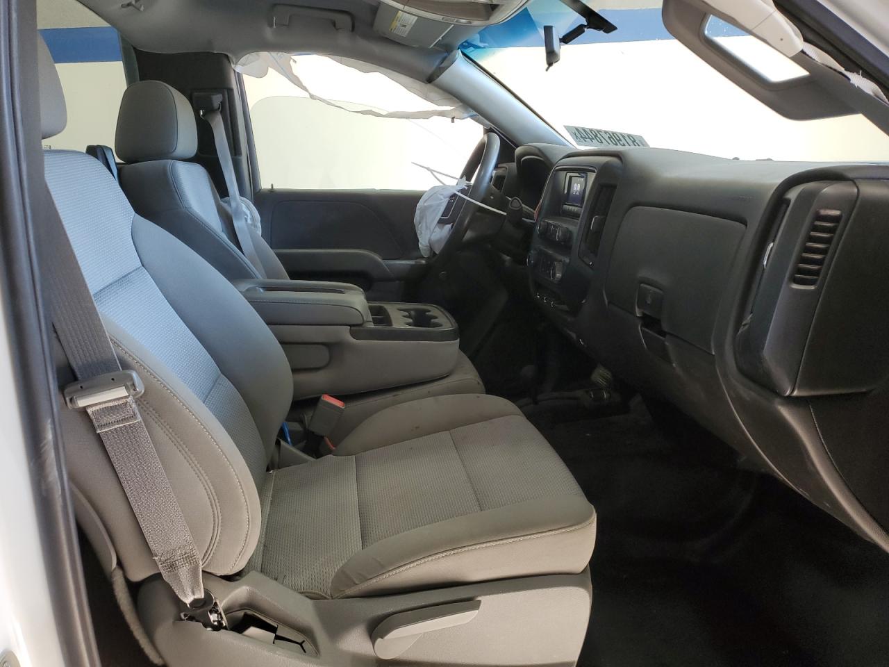 2015 GMC Sierra - Image 10