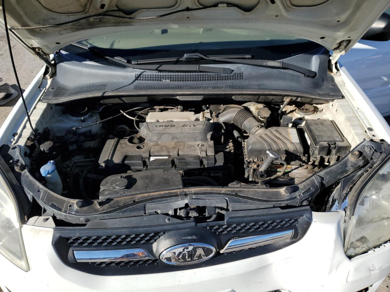 2009 Kia Sportage - Image 14