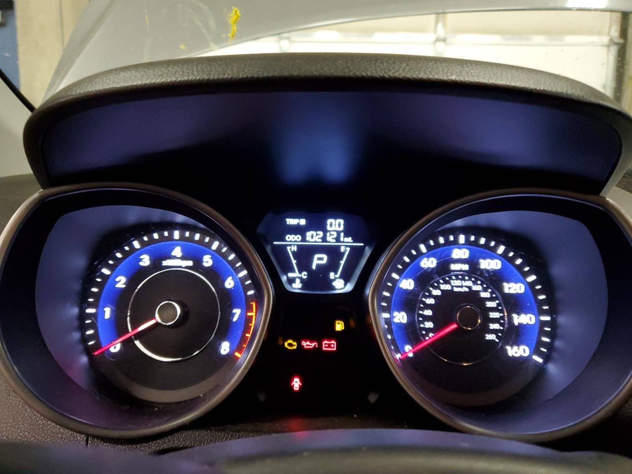 2013 Hyundai Elantra - Image 9