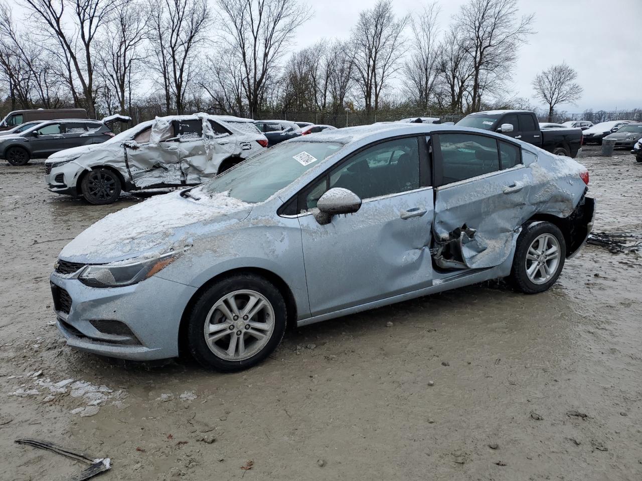 2018 Chevrolet Cruze - Image 1