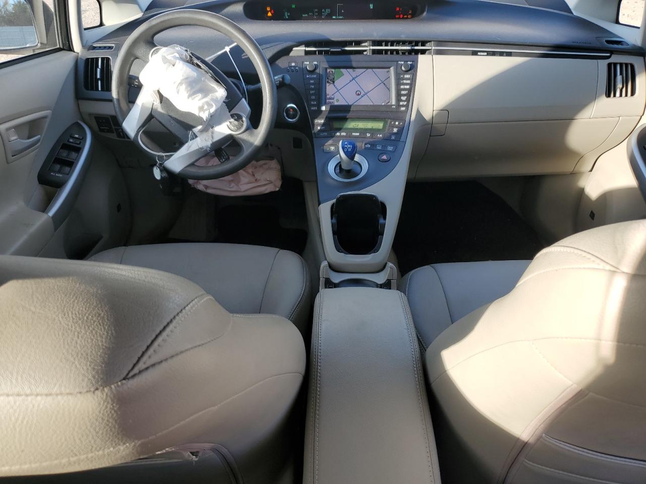 2011 Toyota Prius - Image 8