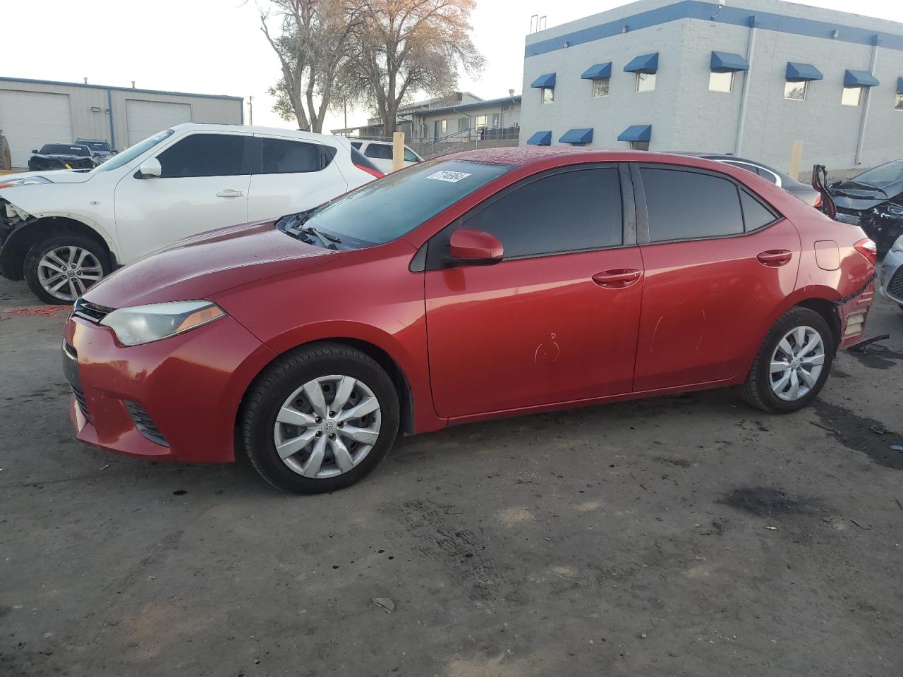 VIN 5YFBURHE7GP523811 2016 TOYOTA COROLLA no.1