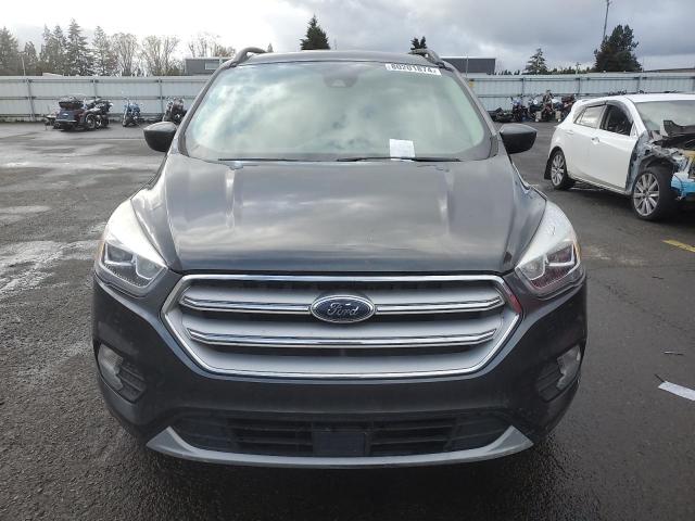  FORD ESCAPE 2018 Серый