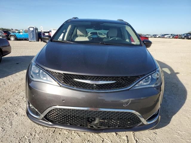  CHRYSLER PACIFICA 2018 Угольный