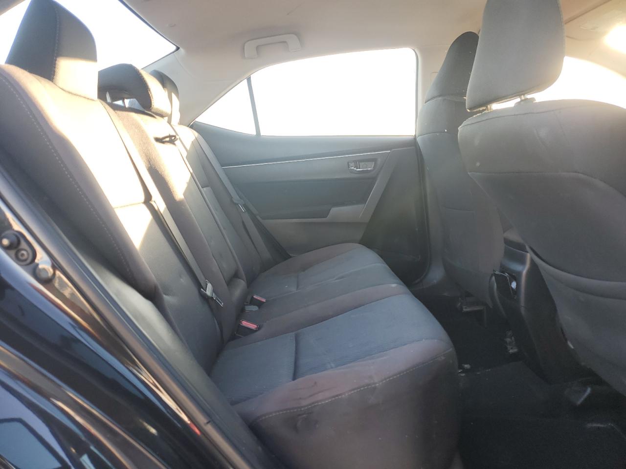 2017 Toyota Corolla - Image 10
