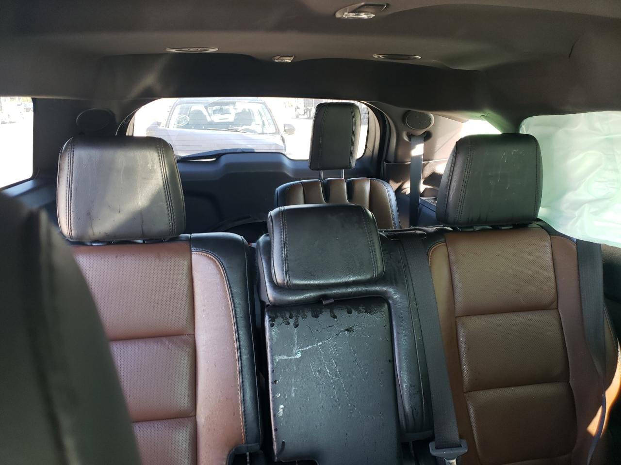 2014 Ford Explorer - Image 10