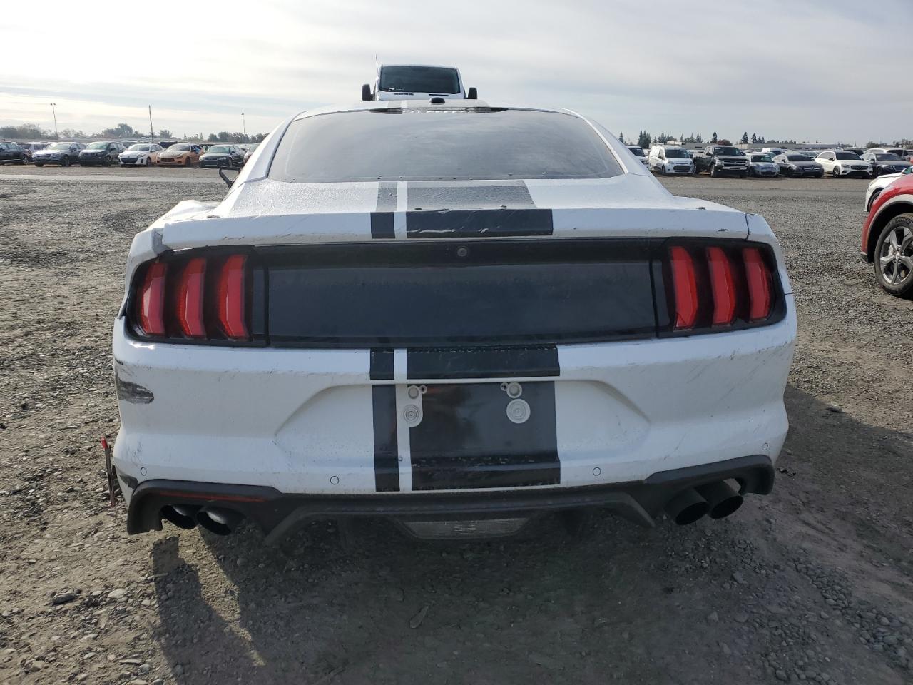 2020 Ford Mustang - Image 6