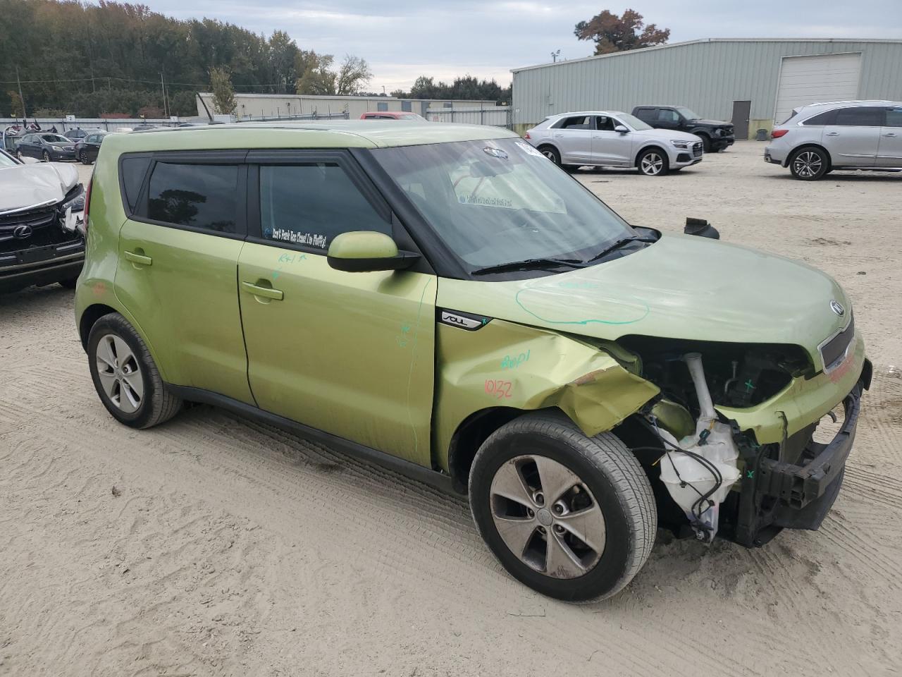 VIN KNDJN2A24G7871048 2016 KIA SOUL no.4