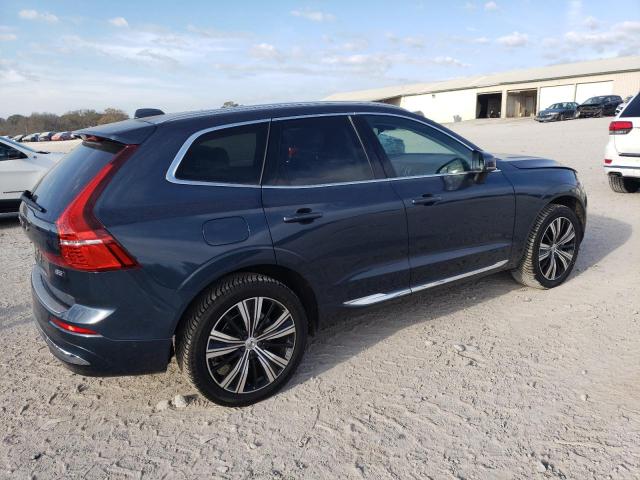  VOLVO XC60 B5 IN 2022 Синий