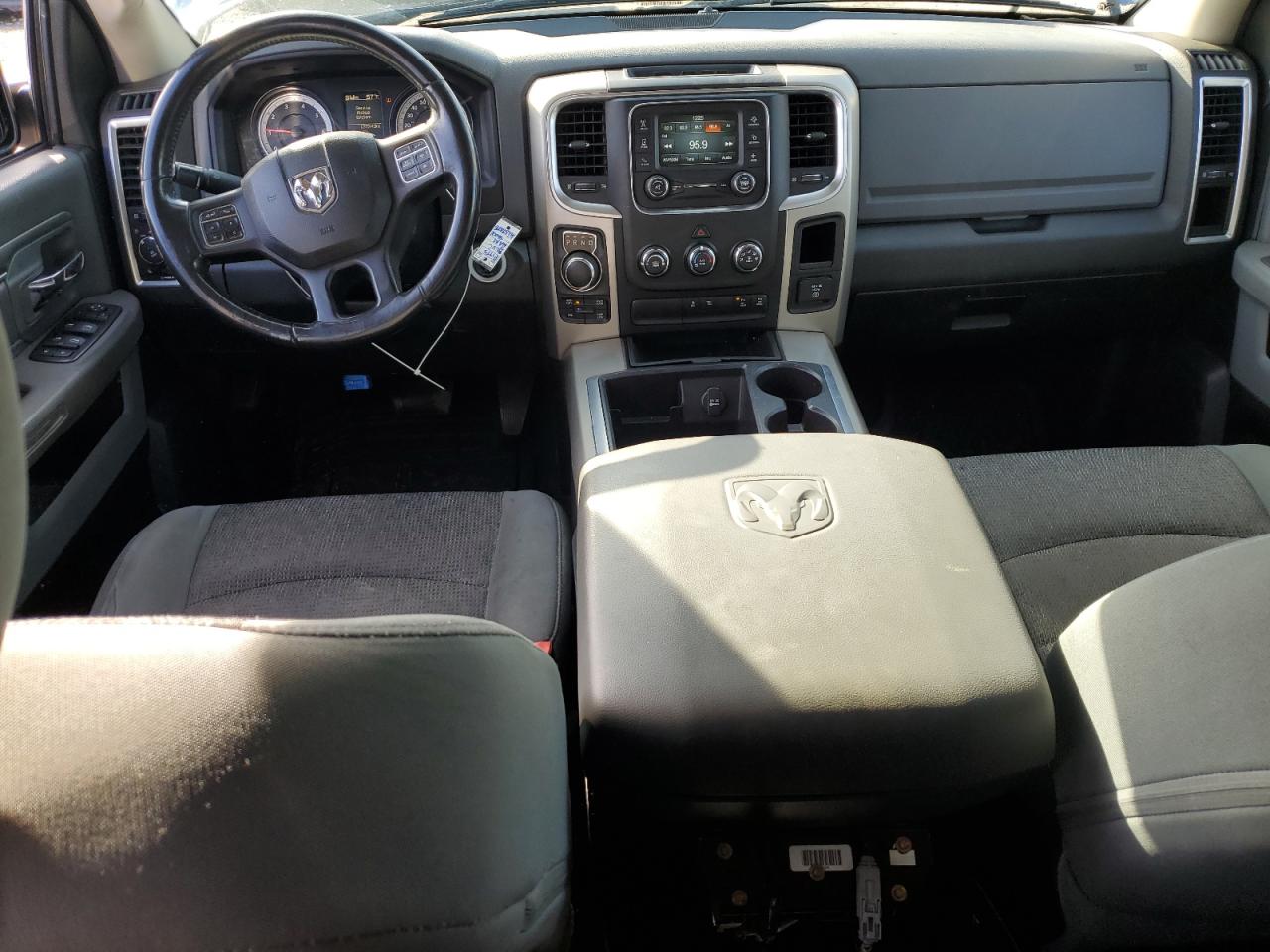 2015 RAM 1500 - Image 8