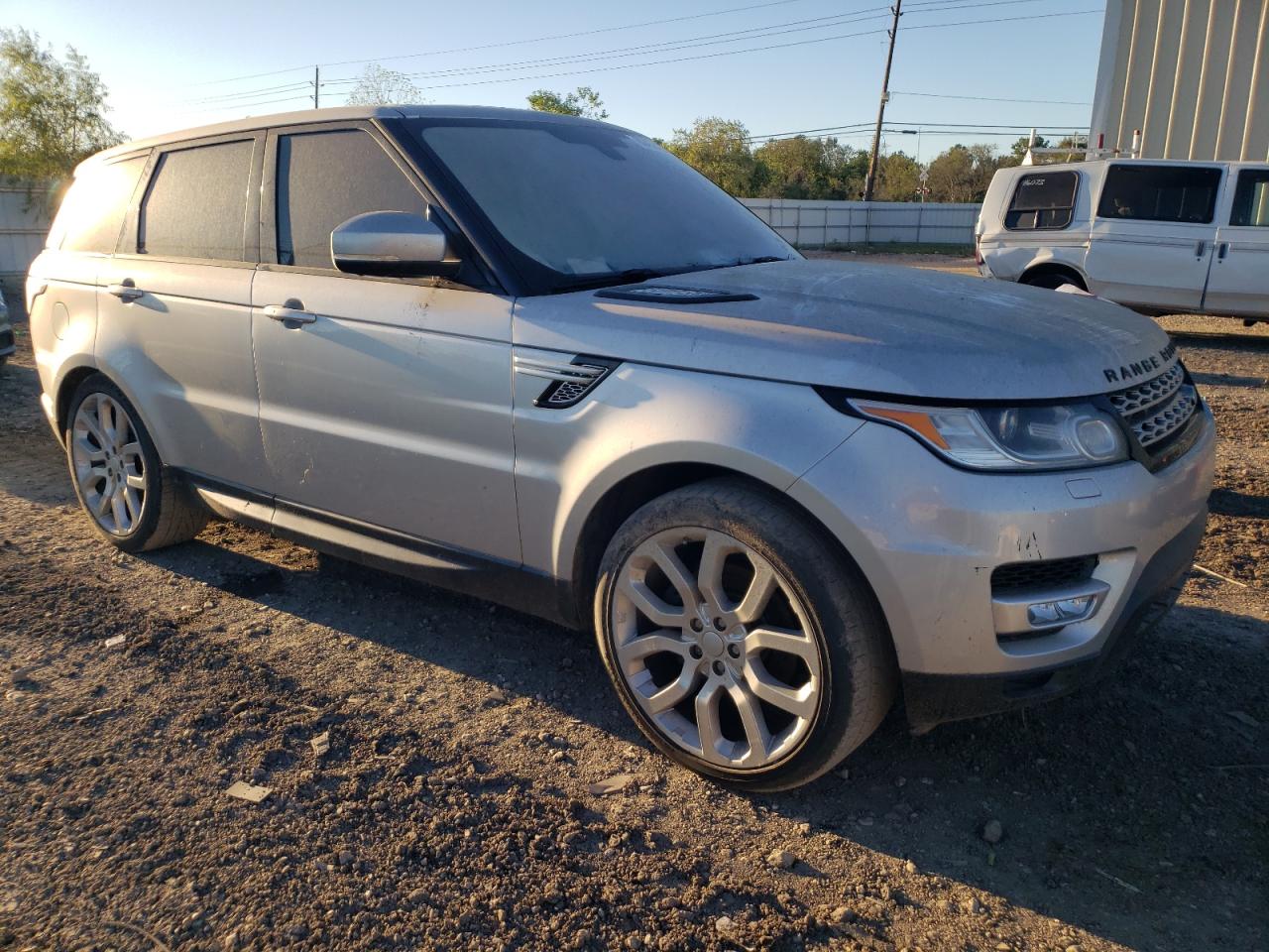 2016 Land Rover Range Rover - Image 4