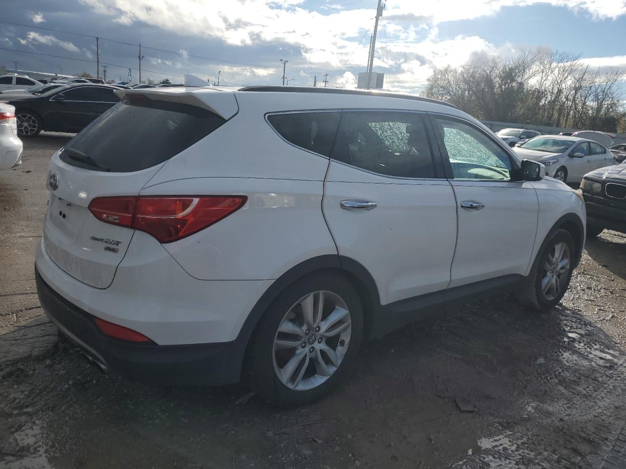 2013 Hyundai Santa Fe - Image 3