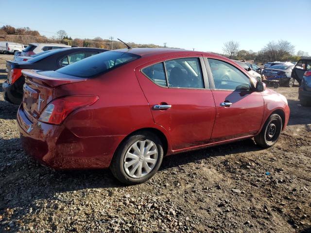  NISSAN VERSA 2013 Красный