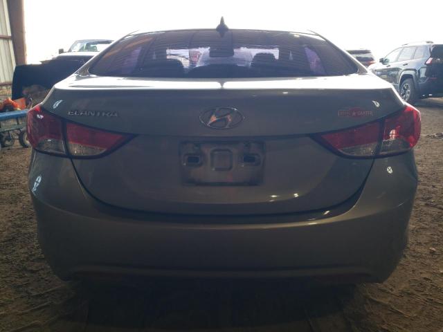 Sedans HYUNDAI ELANTRA 2012 Srebrny