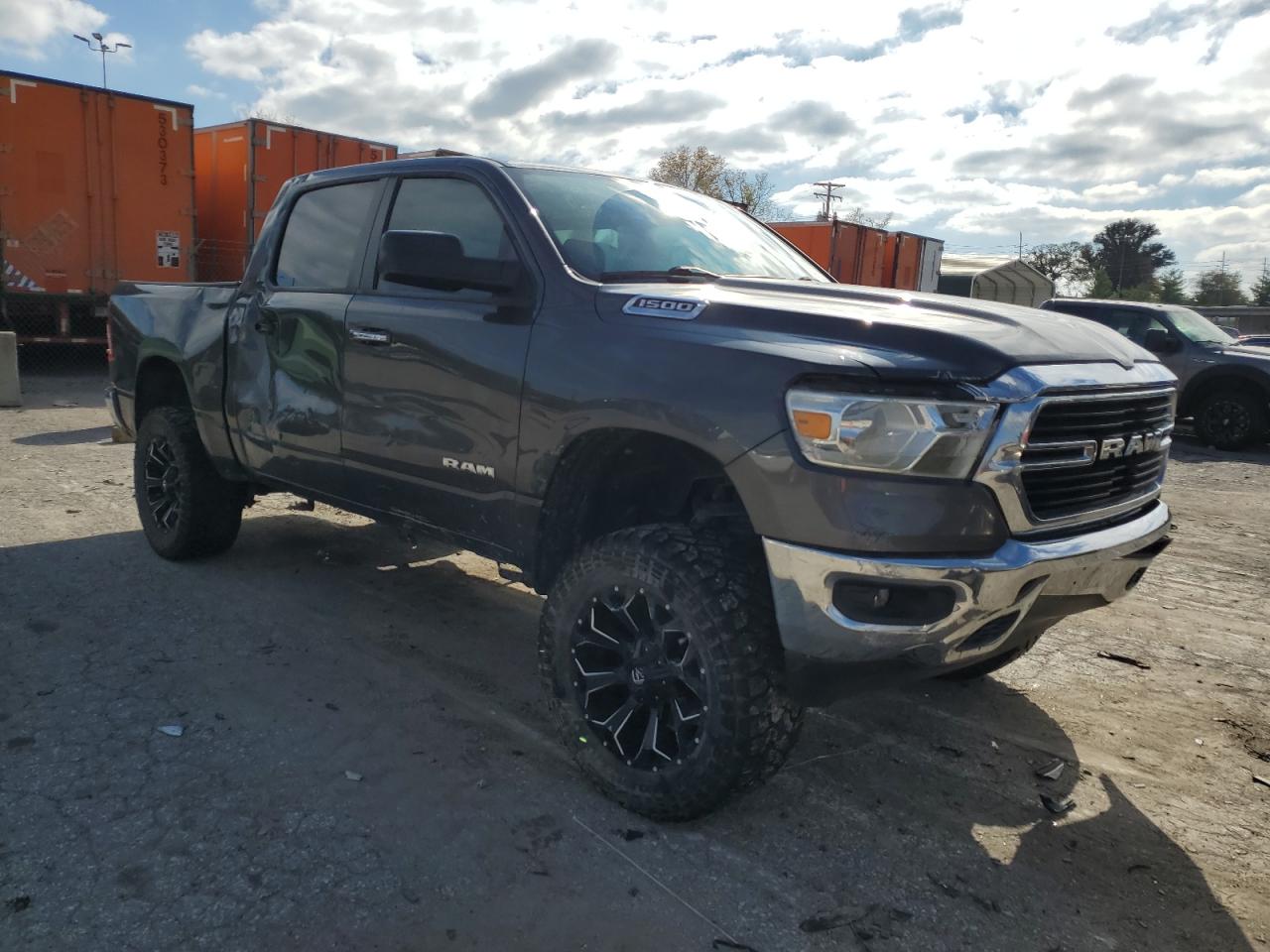 2019 RAM 1500 - Image 4