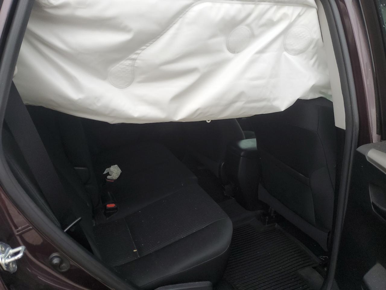 2018 Toyota RAV 4 - Image 11