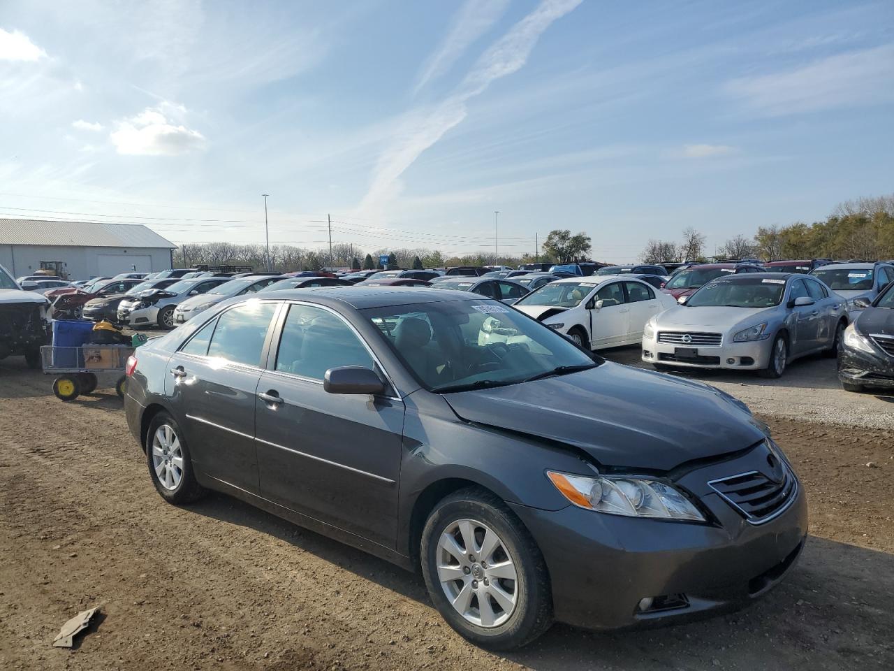 2009 Toyota Camry - Image 4