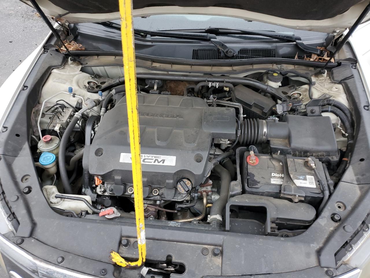 2010 Honda Accord - Image 11