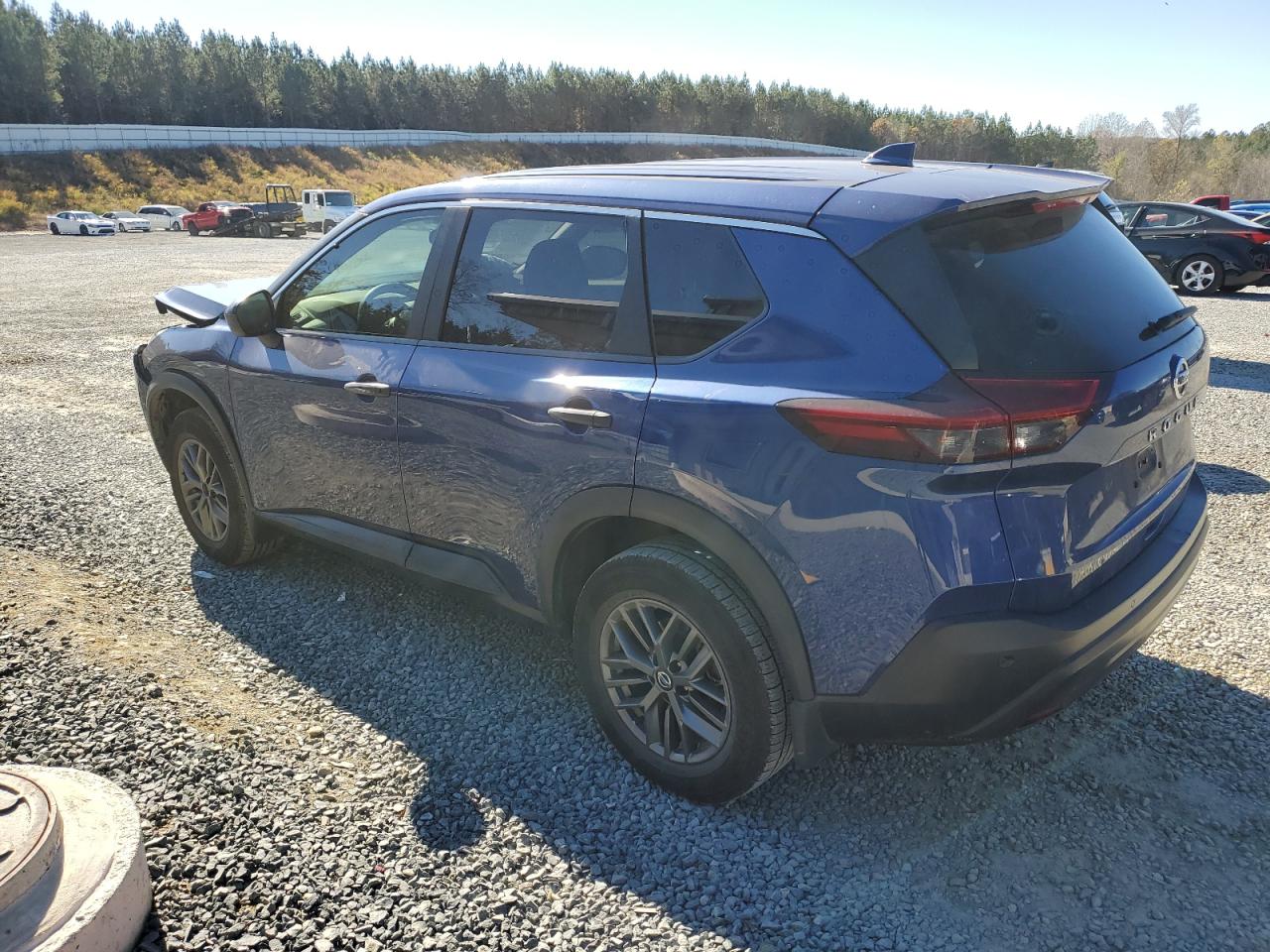 2021 Nissan Rogue - Image 2