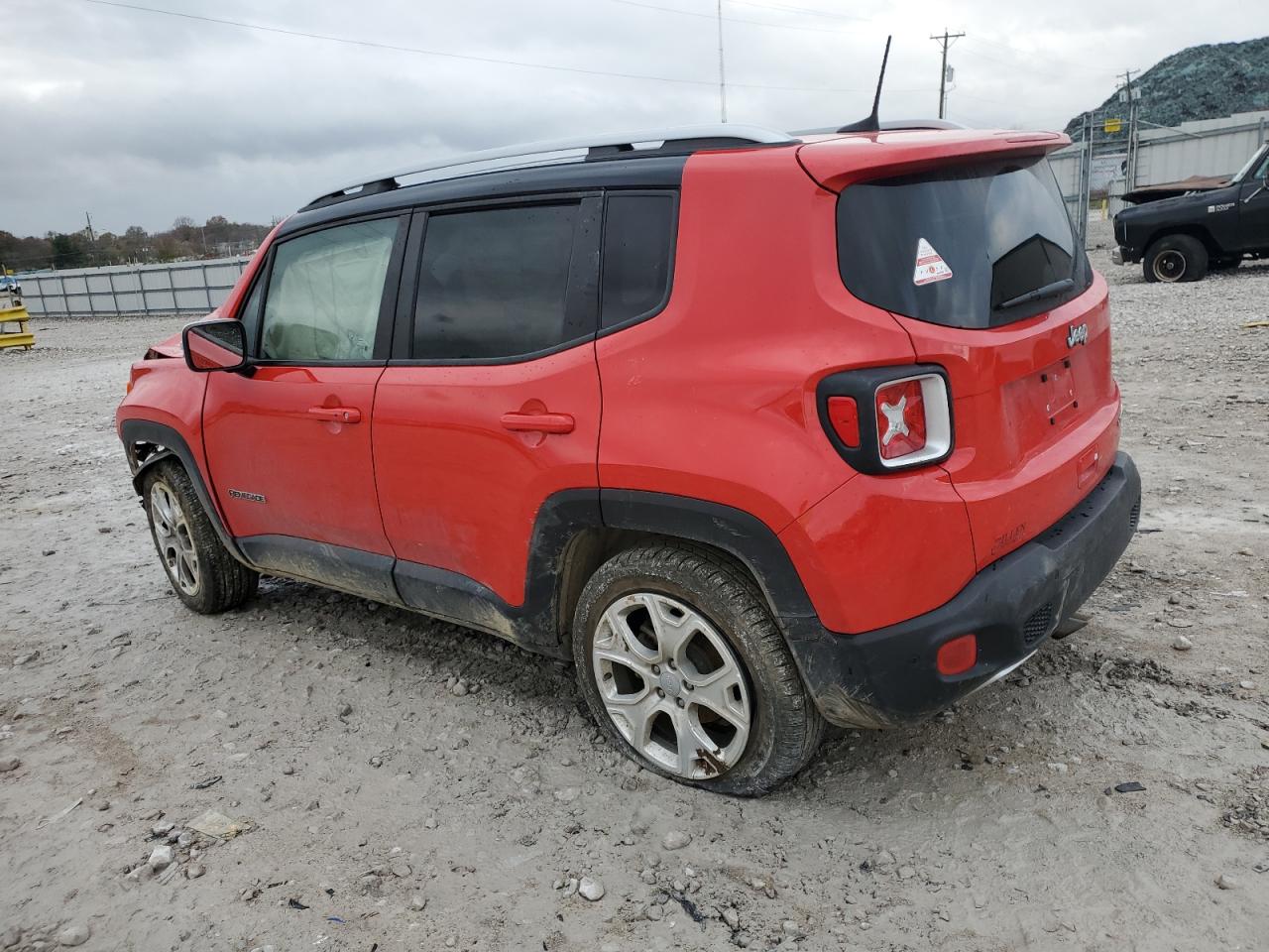 2018 Jeep Renegade - Image 2