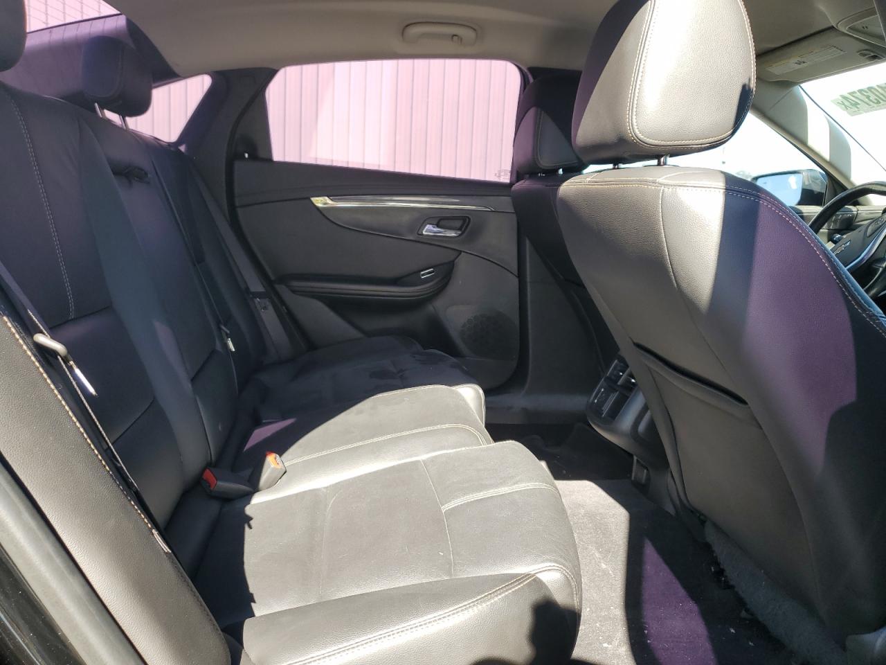 2018 Chevrolet Impala - Image 10