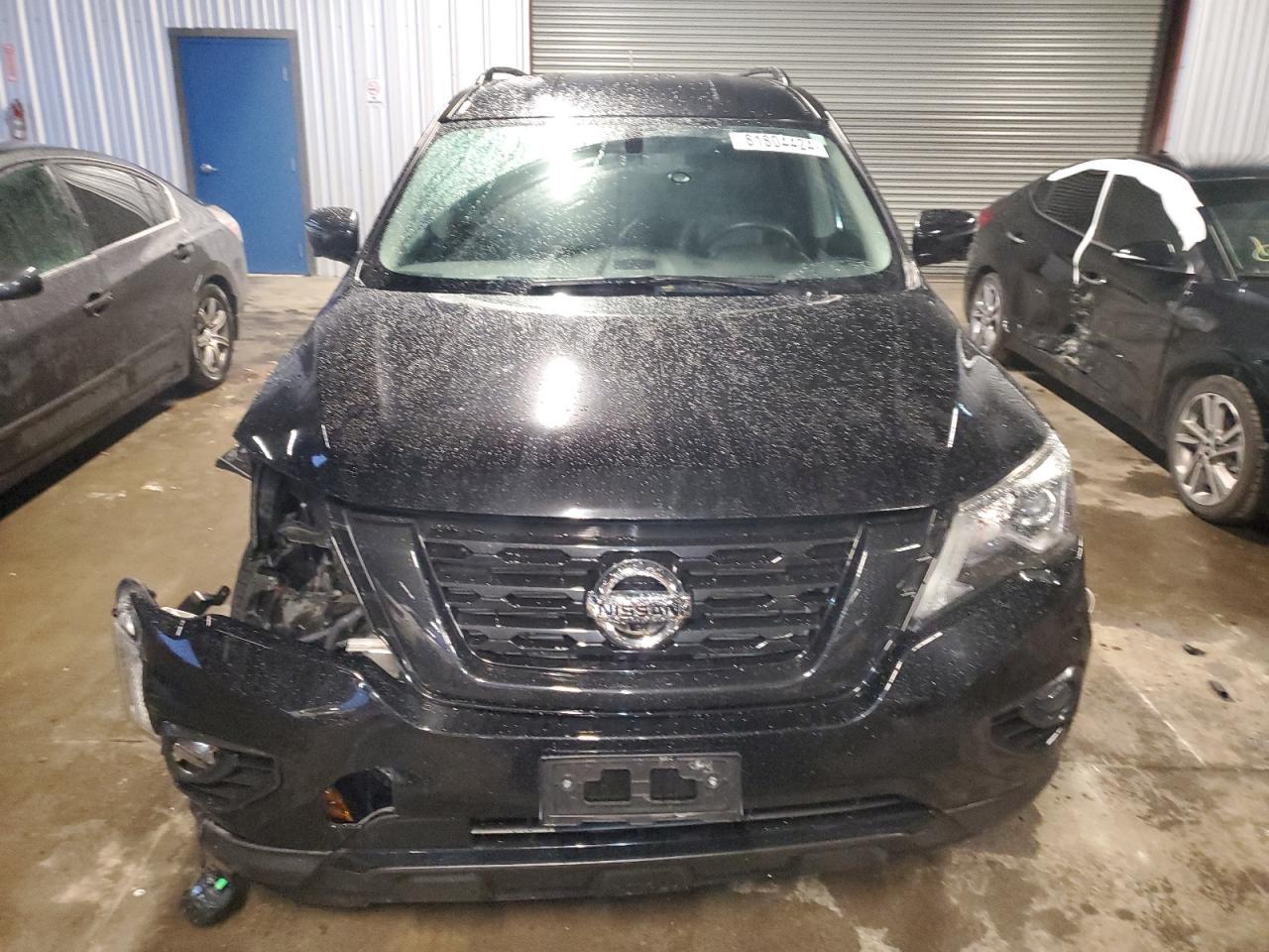 2018 Nissan Pathfinder - Image 5