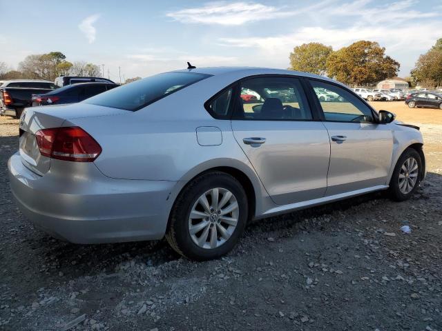  VOLKSWAGEN PASSAT 2012 Silver