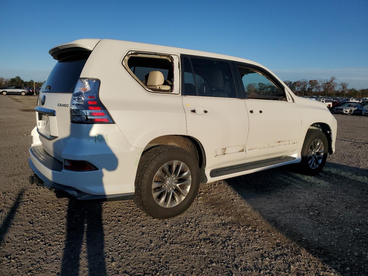 2018 Lexus GX - Image 3