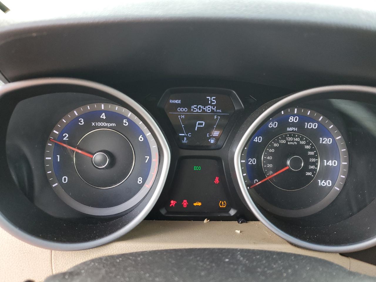 2012 Hyundai Elantra - Image 9