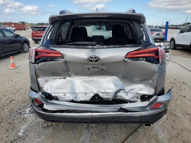  TOYOTA RAV4 2016 Srebrny