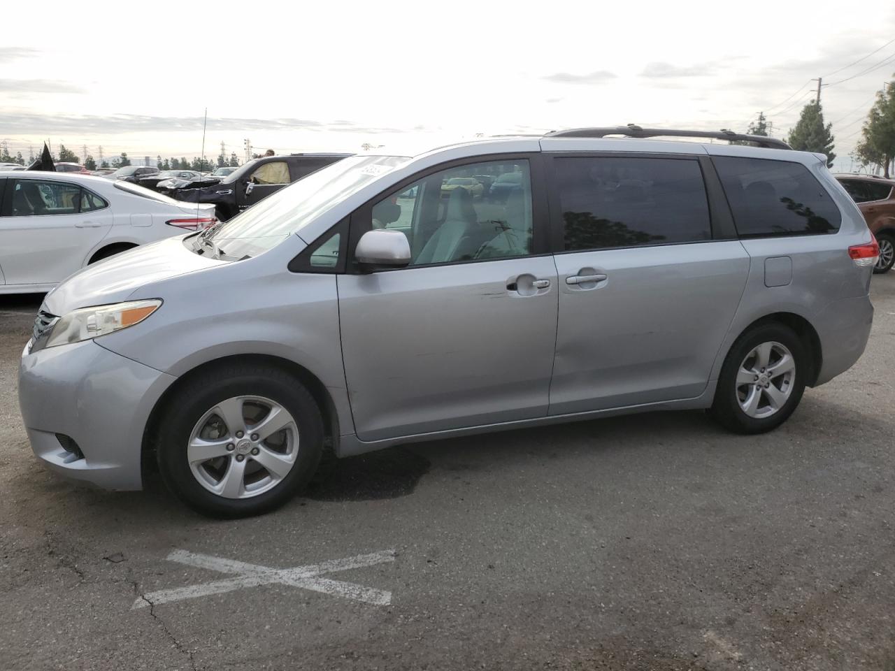 2011 Toyota Sienna - Image 1
