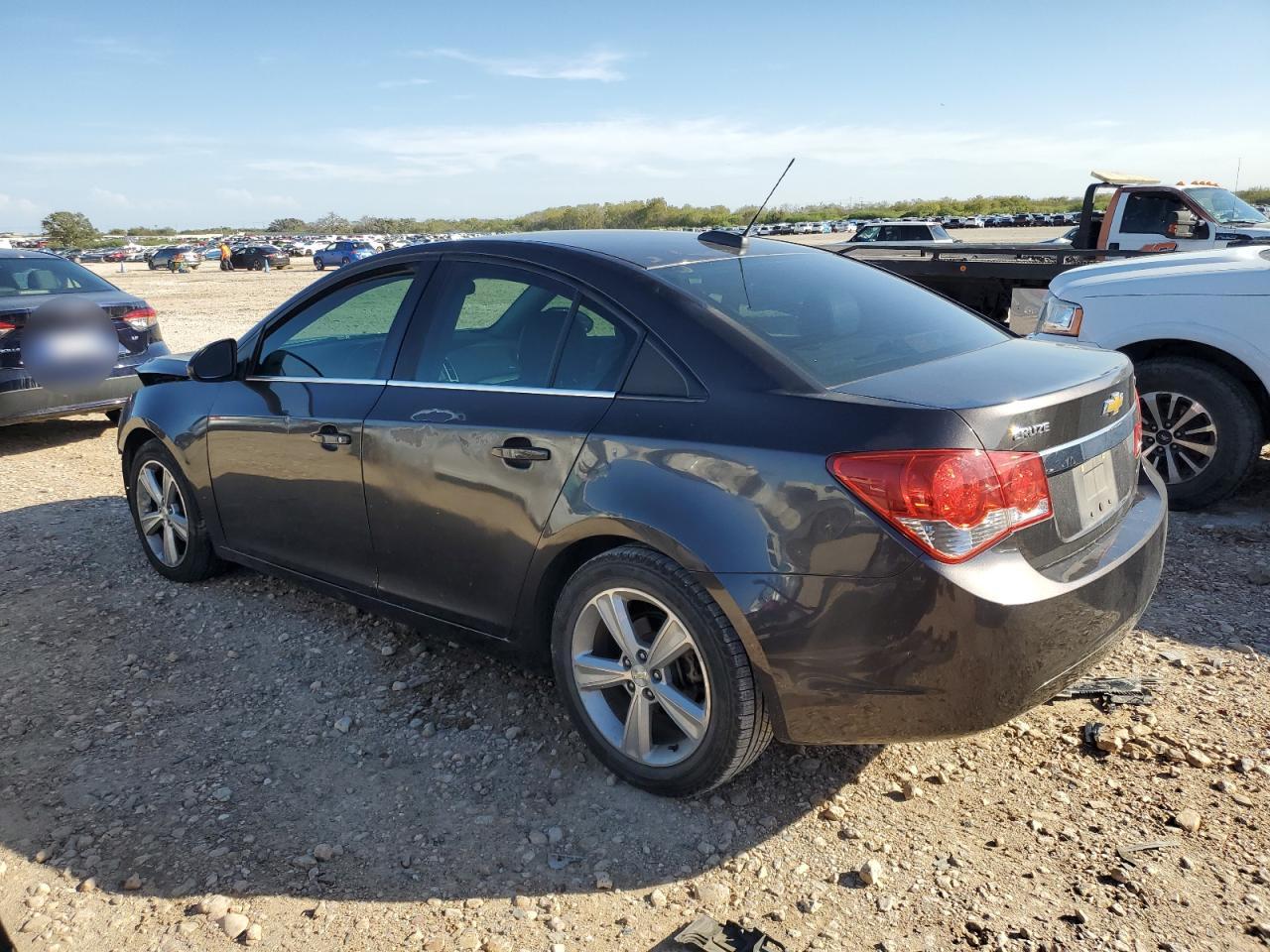 VIN 1G1PE5SB0F7236054 2015 CHEVROLET CRUZE no.2