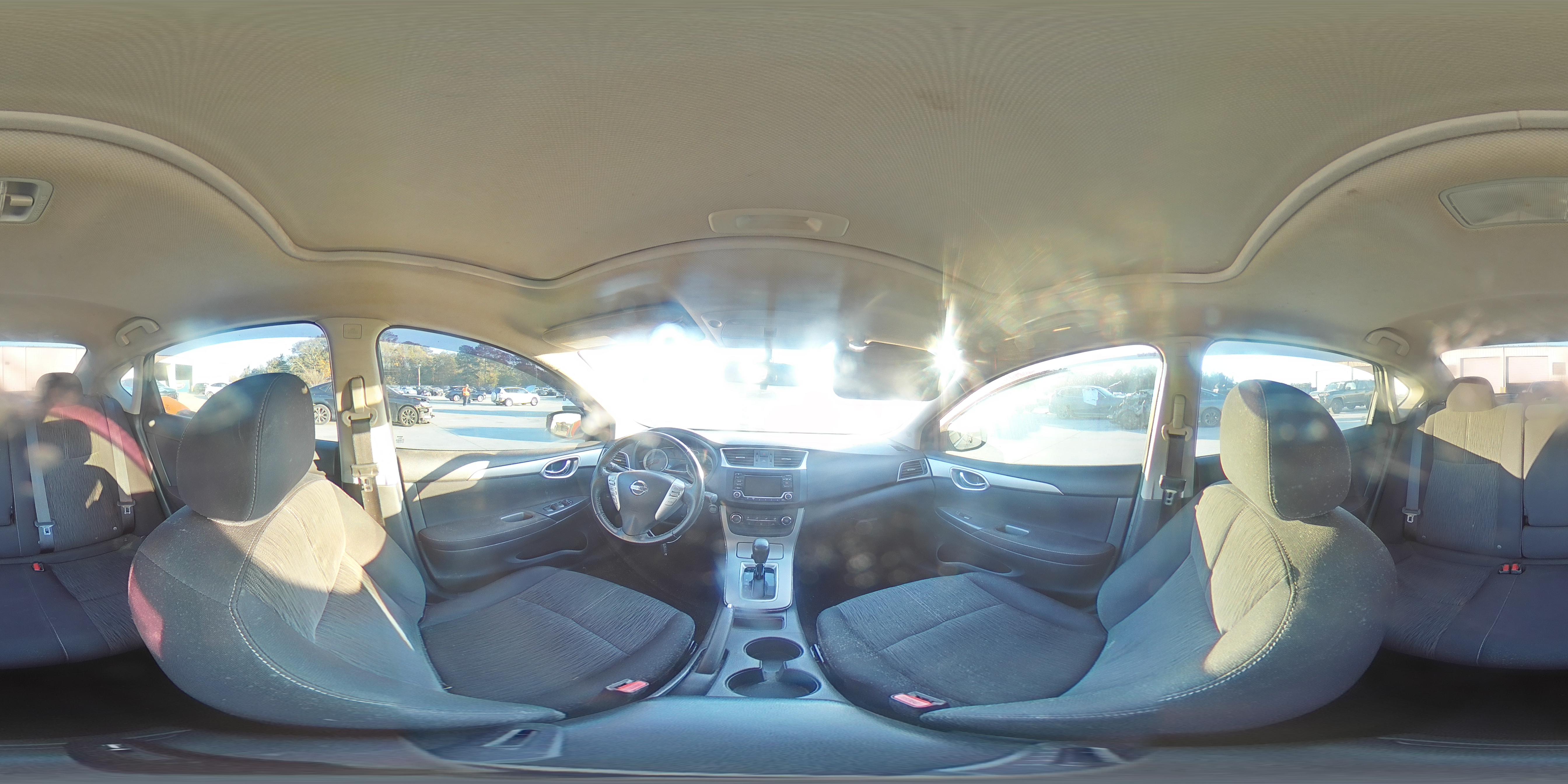 2015 Nissan Sentra - Image 13