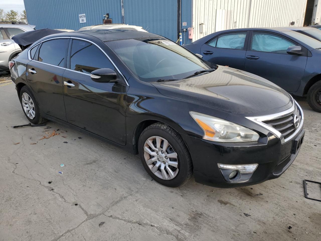 2014 Nissan Altima - Image 4