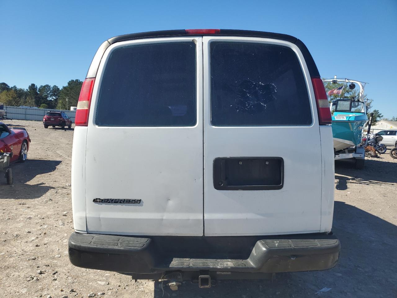 2009 Chevrolet Express - Image 6